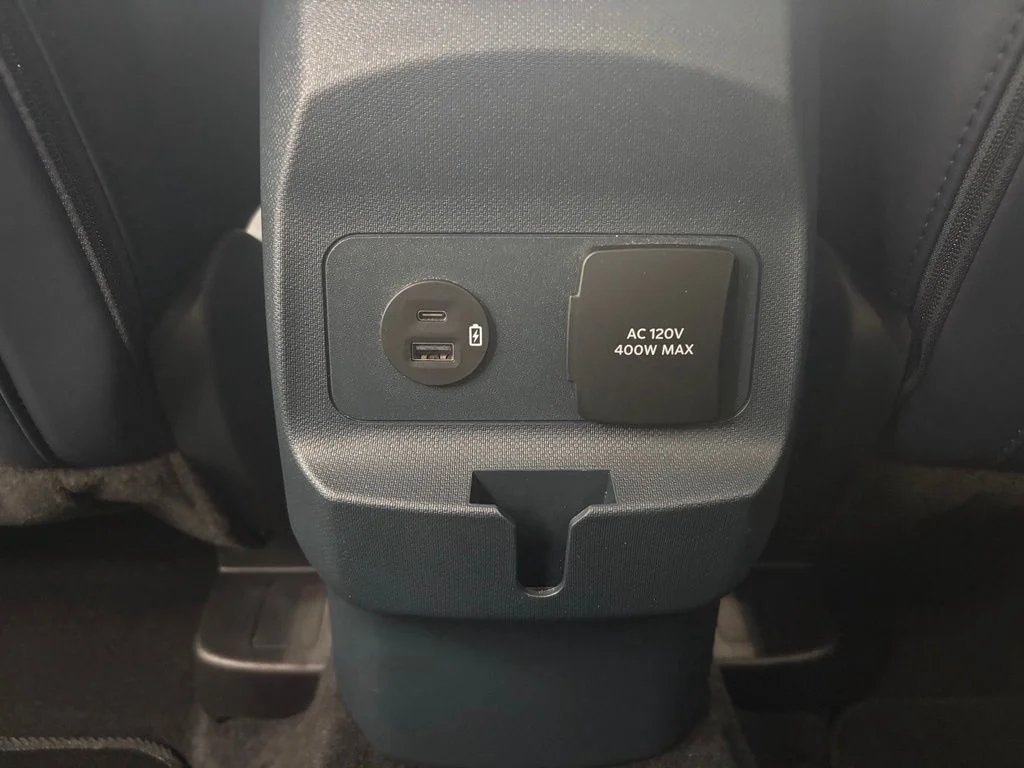 Used 2024 Gray Ford Lariat image 38