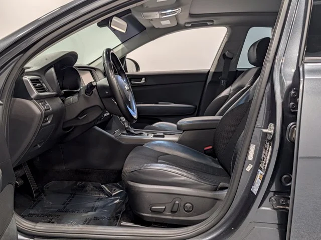 Used 2020 Gray Kia S image 10