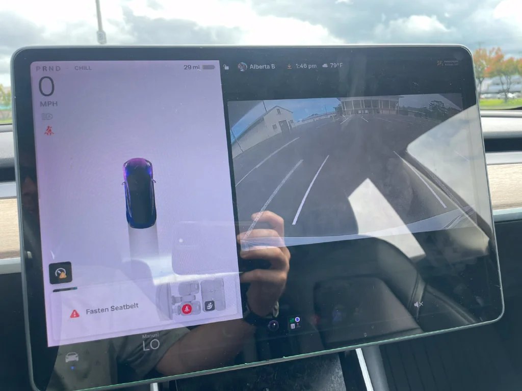 Used 2018 White Tesla Long Range image 17