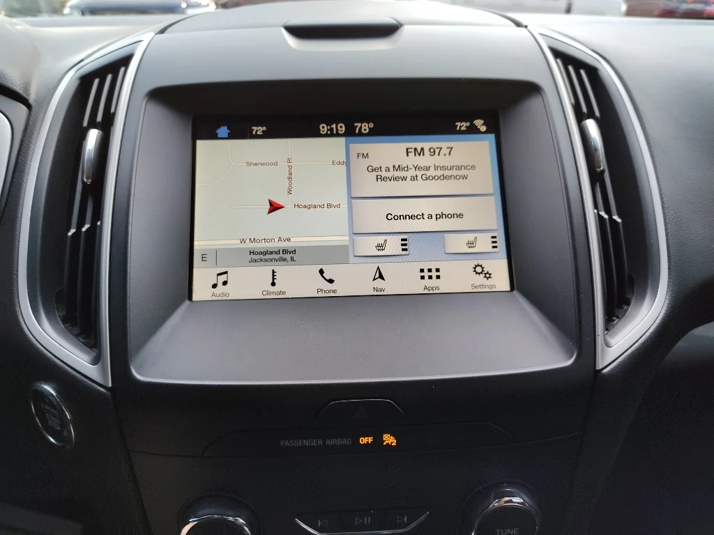 Used 2019 Blue Metallic Ford SEL image 20