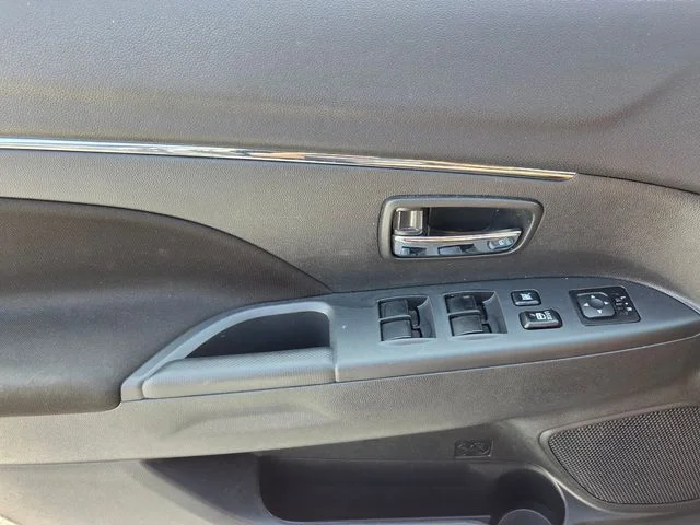Used 2024 Gray Mitsubishi 2.0 ES image 15