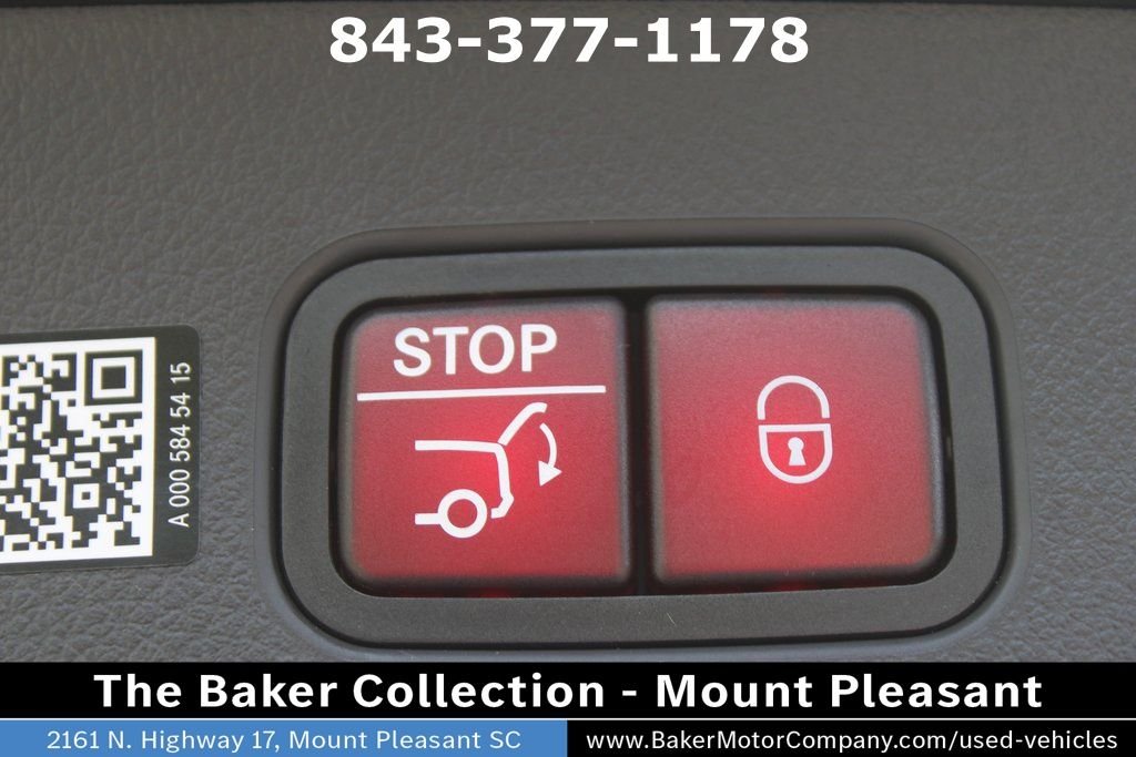 Used 2026 Black Mercedes-Benz GLC 300 image 11