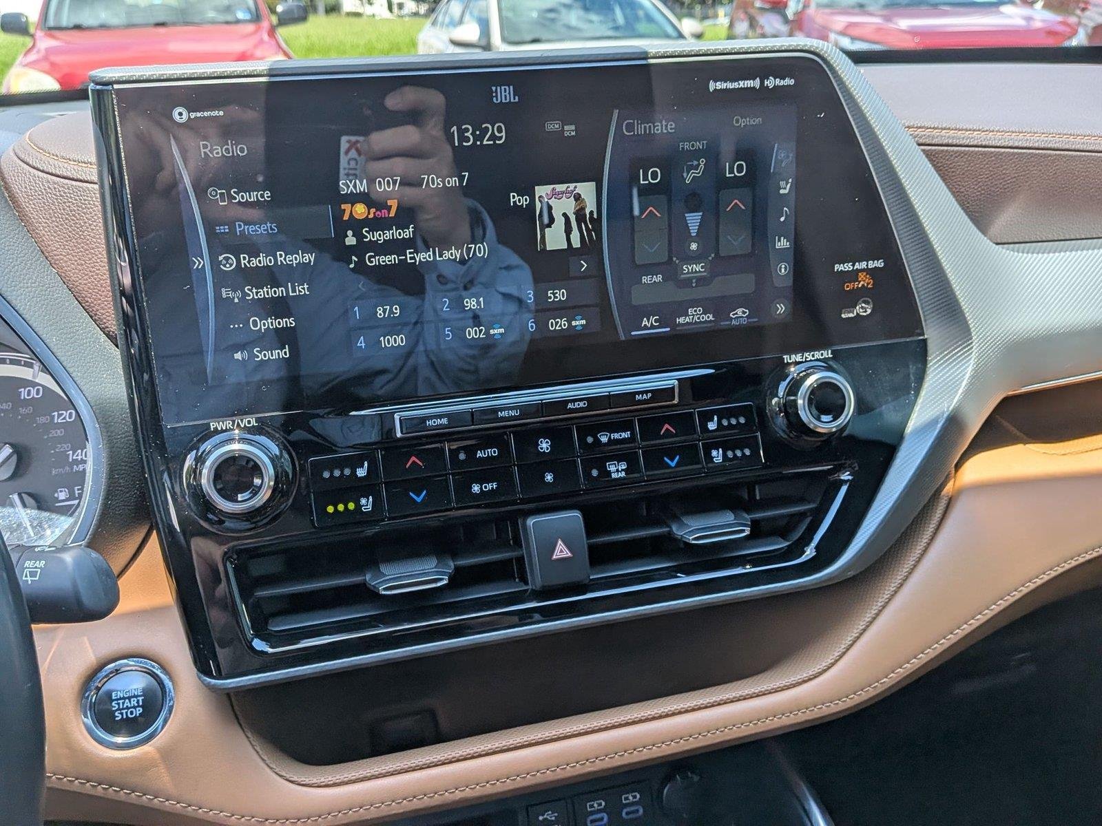 Used 2022 Wind Chill Pearl Toyota Platinum image 23