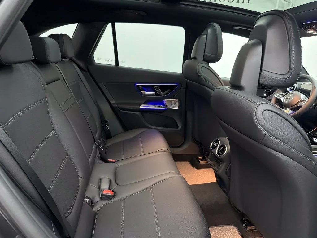 New 2027 Gray Mercedes-Benz GLC 300 image 26