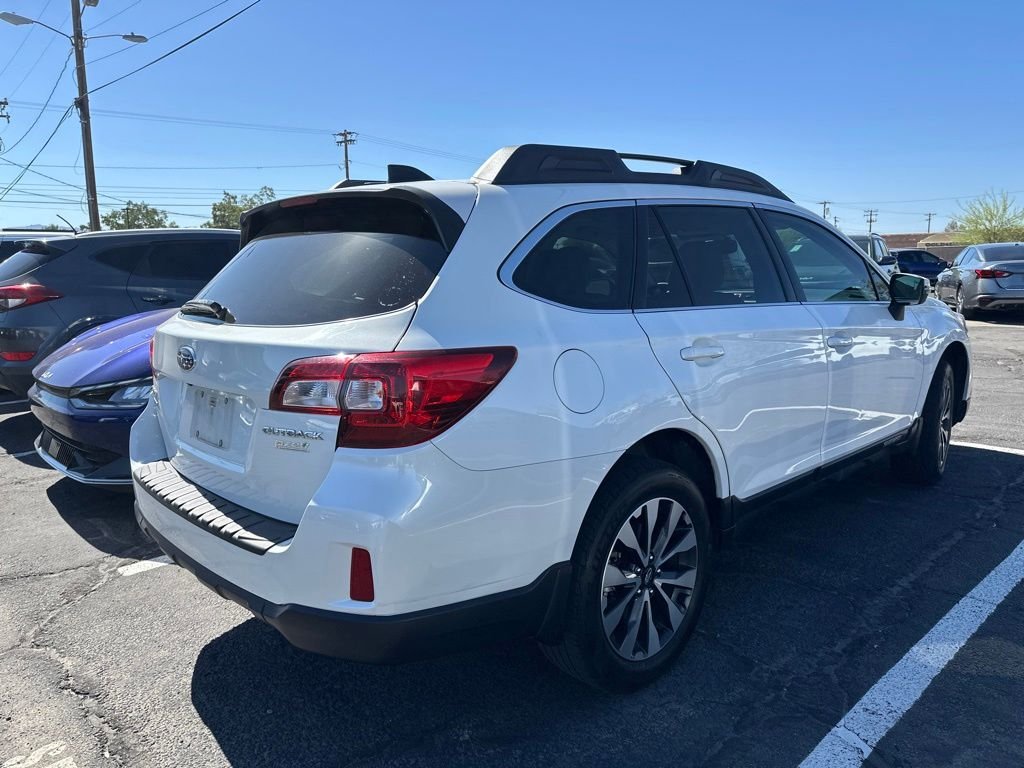 Used 2016 White Subaru 2.5i image 4