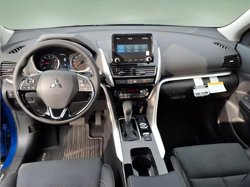 2026 Mitsubishi Eclipse Cross SE - Photo 8