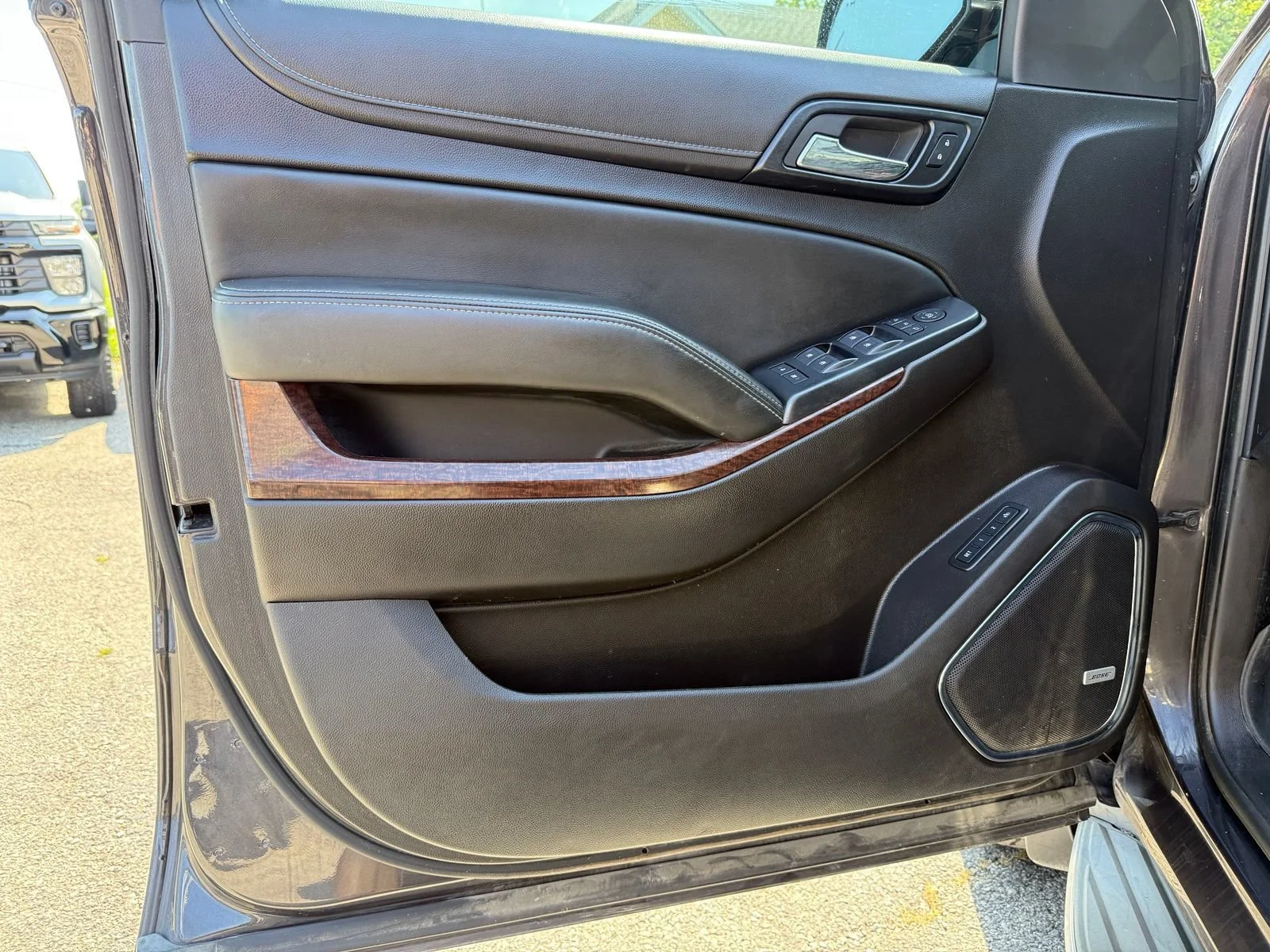 Used 2015 IRIDIUM METALLIC GMC SLT image 14