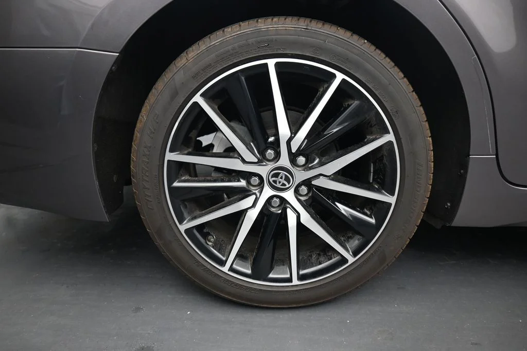 2022 Toyota Camry SE - Photo 10