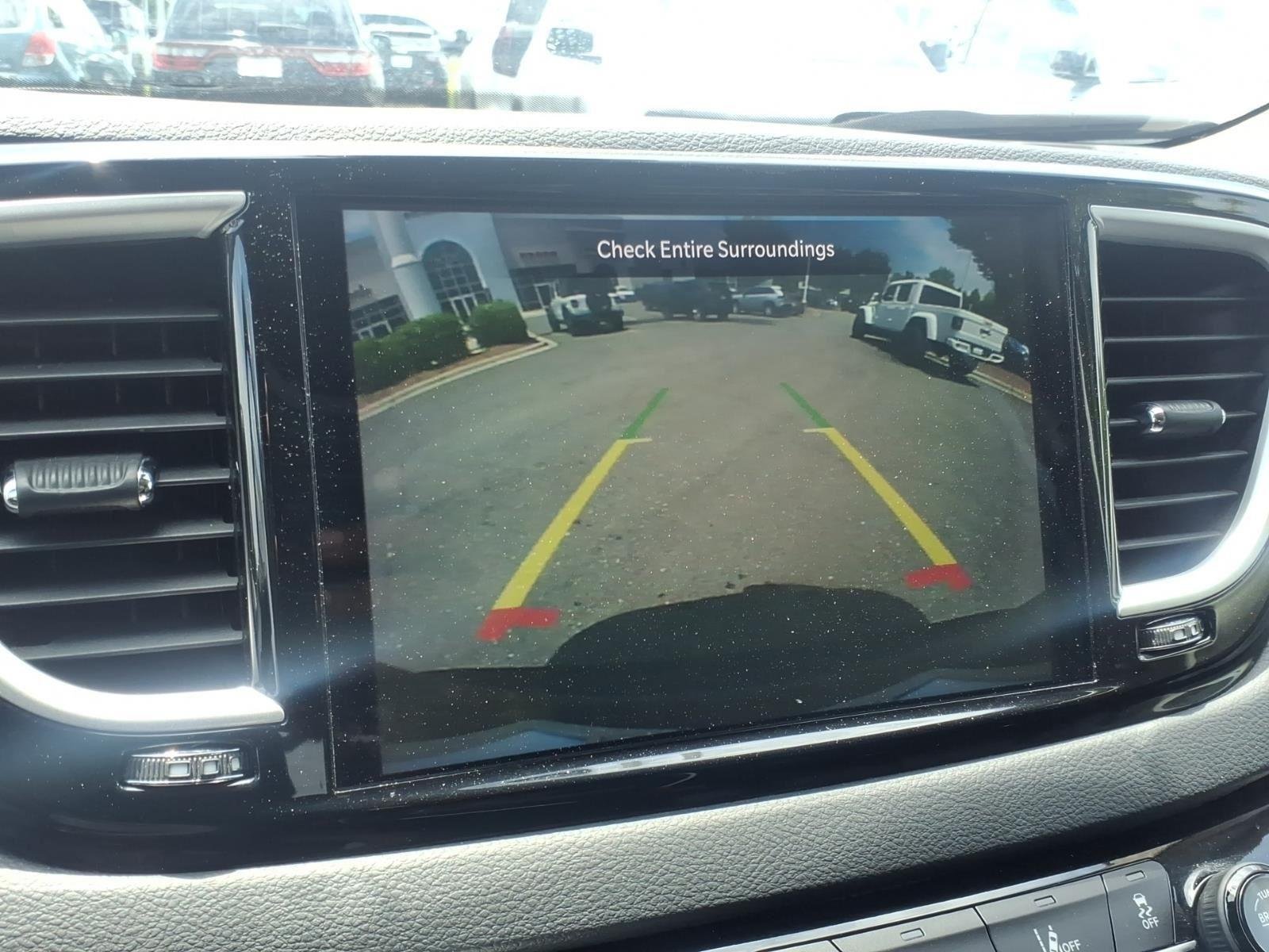 Used 2023 Brilliant Black Crystal Pearlcoat Chrysler Touring L image 4