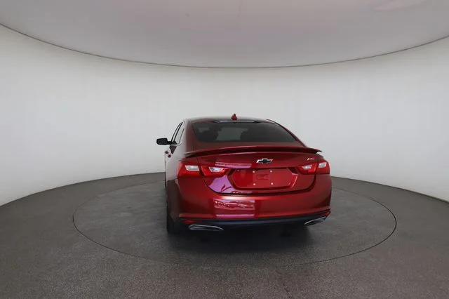 Used 2021 Red Chevrolet RS image 14