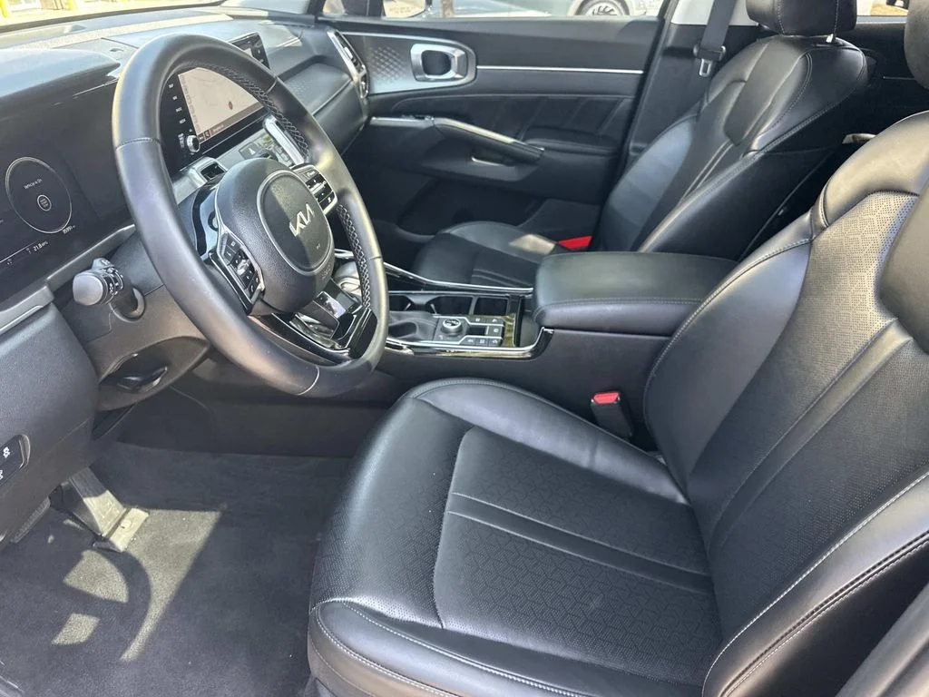 Used 2023 Black Kia SX image 18