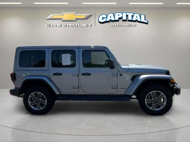 Used 2018 Silver Jeep Sahara 4x4 image 6
