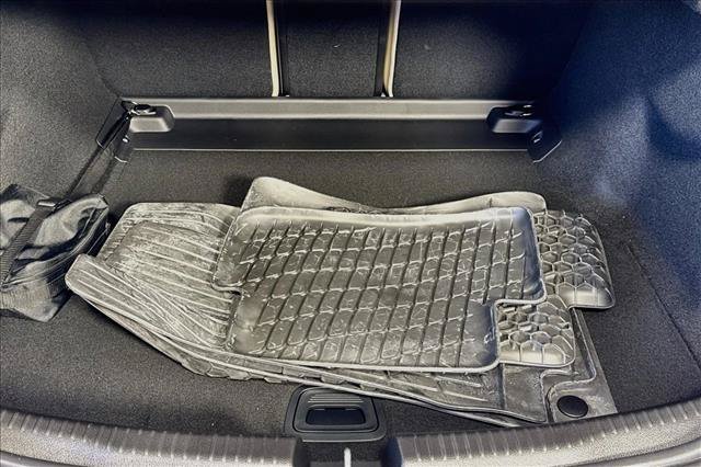 New 2026 Polar White Mercedes-Benz C 300 image 54