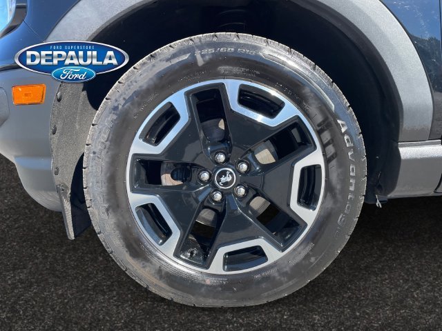 Used 2021 Shadow Black Ford Outer Banks image 18