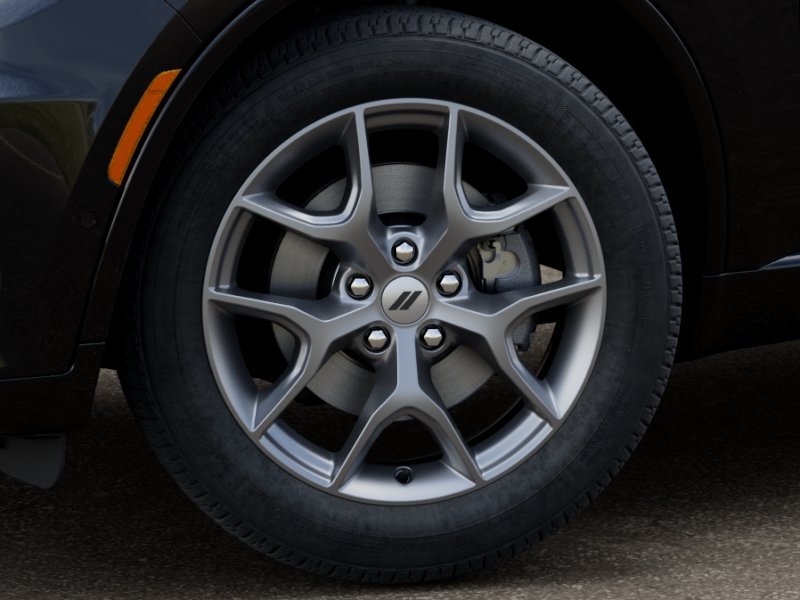 New 2026 Diamond Black Clear-Coat Exterior Paint Dodge GT Plus HEMI V8 image 18