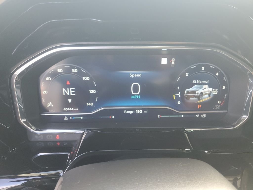 Used 2023 White Chevrolet LT Trail Boss image 17