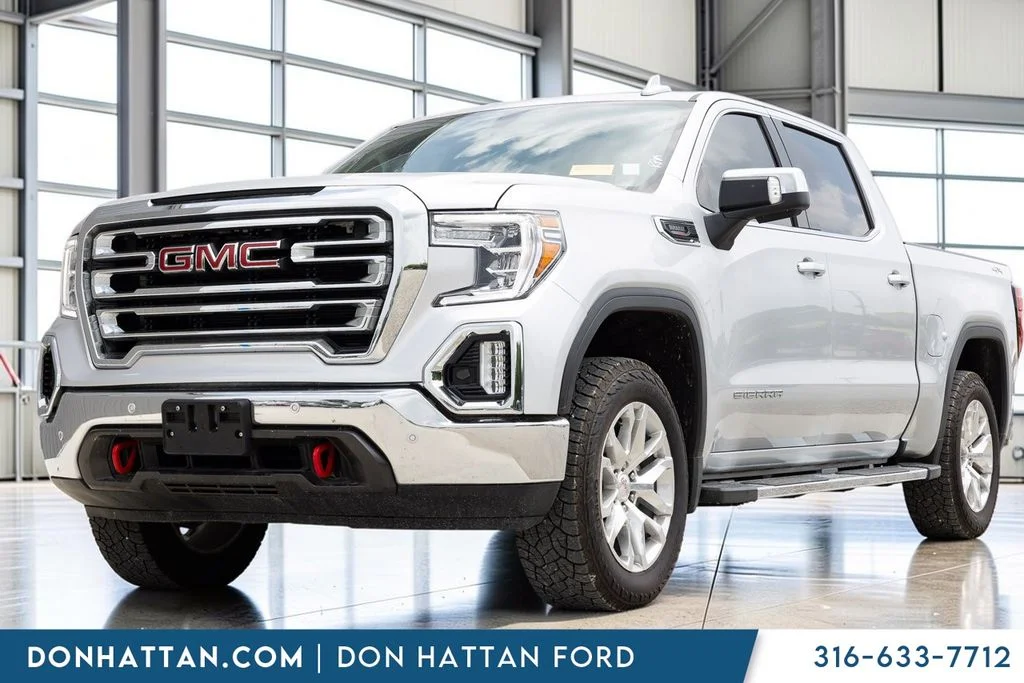 Used 2021 Silver GMC SLT image 1