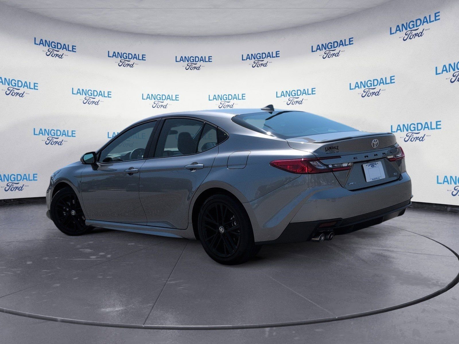 Used 2026 Metal Toyota SE image 9