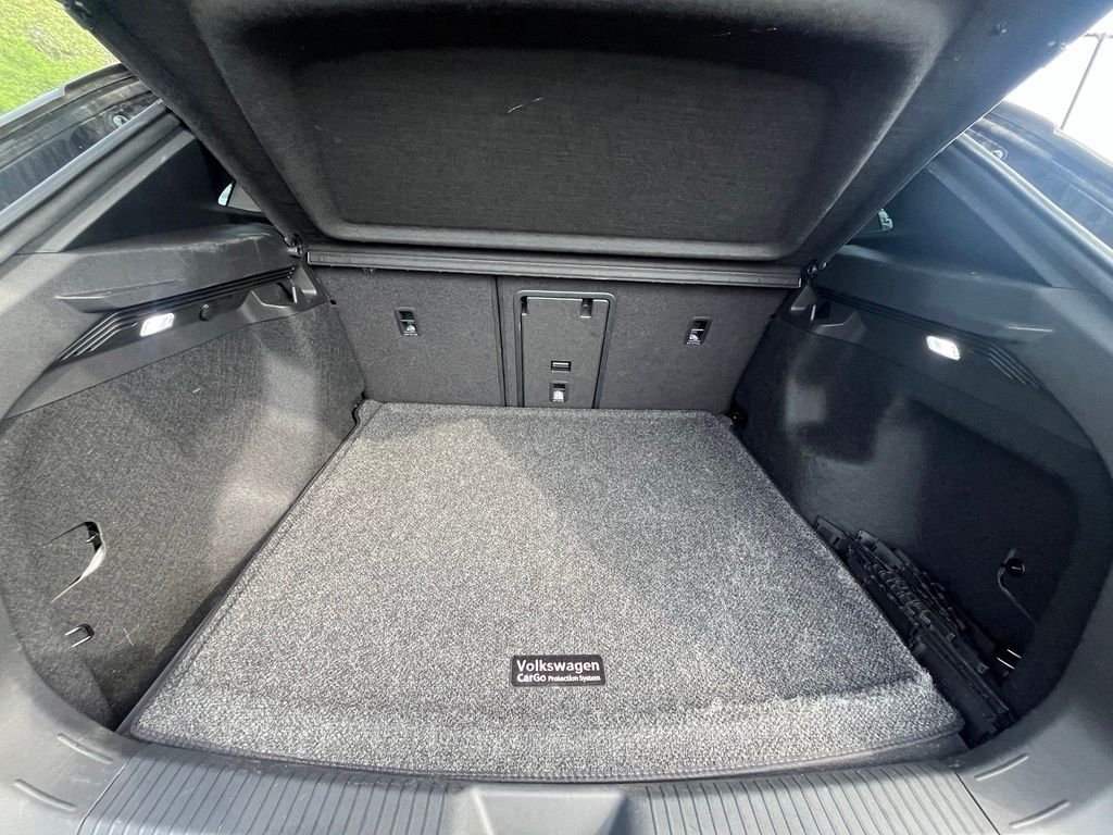 Certified Used 2023 Black Volkswagen Pro S Plus image 26