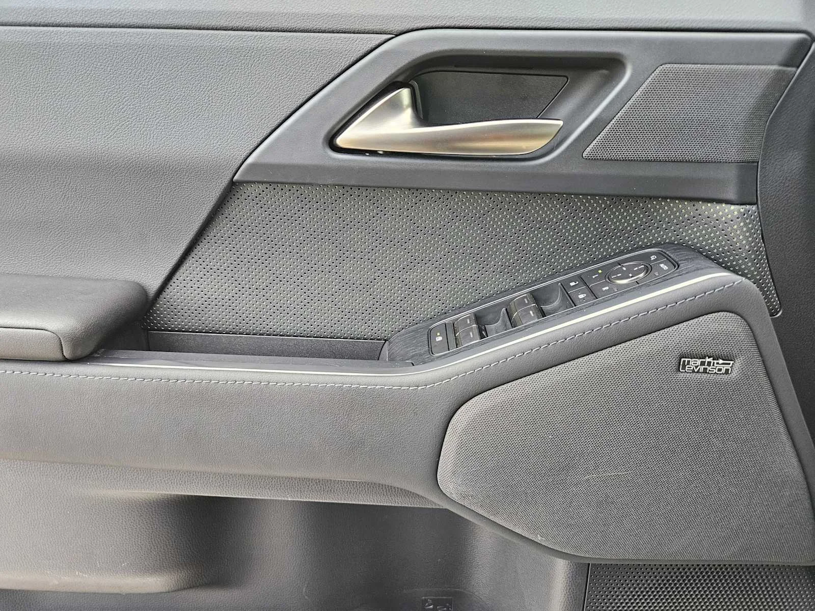 Used 2024 Incognito Lexus Overtrail+ image 18