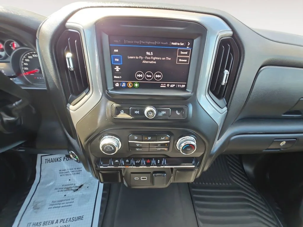 Certified Used 2024 Onyx Black GMC Pro image 11