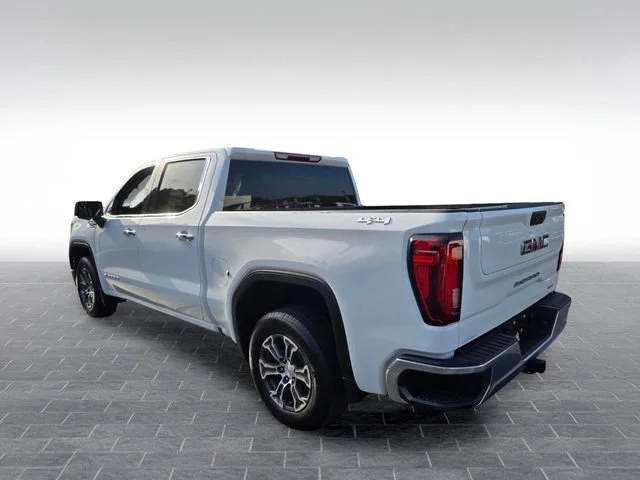 Used 2025 Summit White GMC SLT image 5