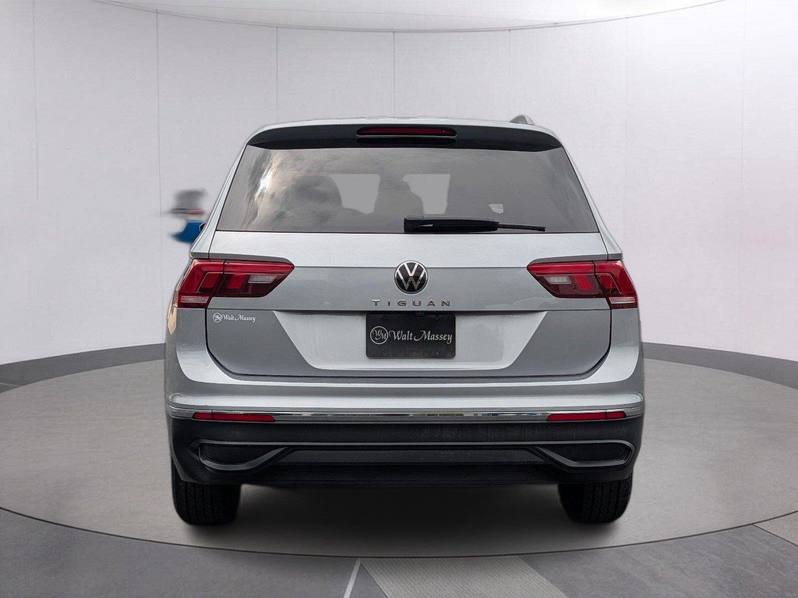 Used 2023 Pyrite Silver Metallic Volkswagen S image 4
