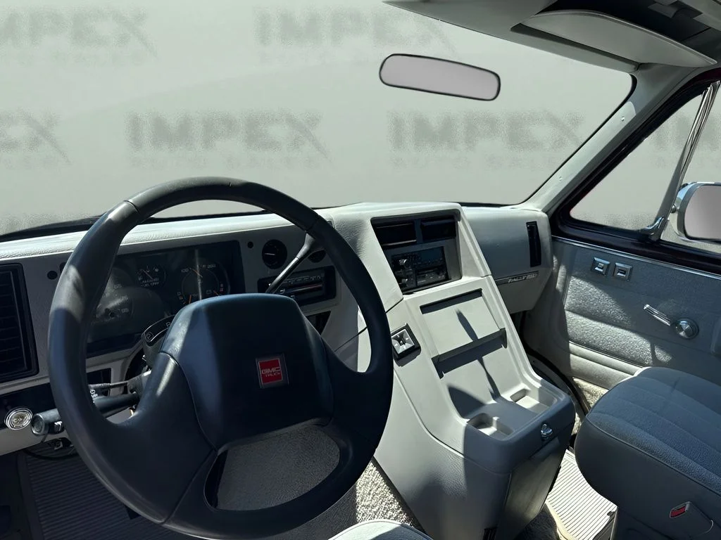Used 1992  GMC Rally STX image 17