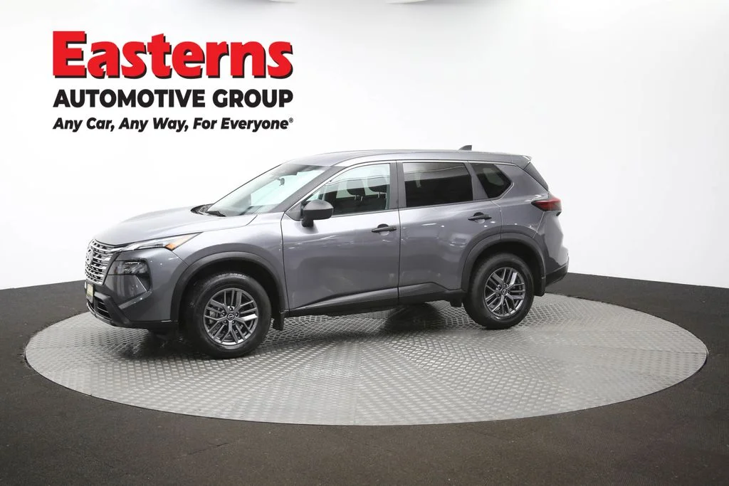 Used 2024 Gray Nissan S image 58