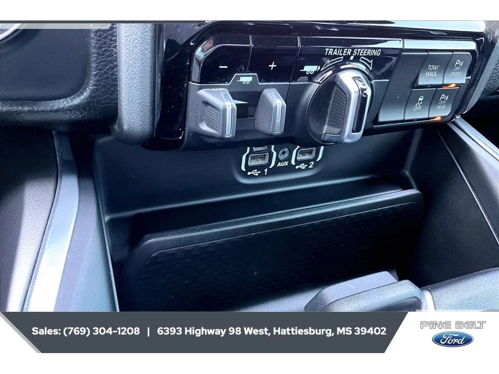 Used 2023 Ivory White Tri-Coat Pearlcoat Ram Laramie image 24