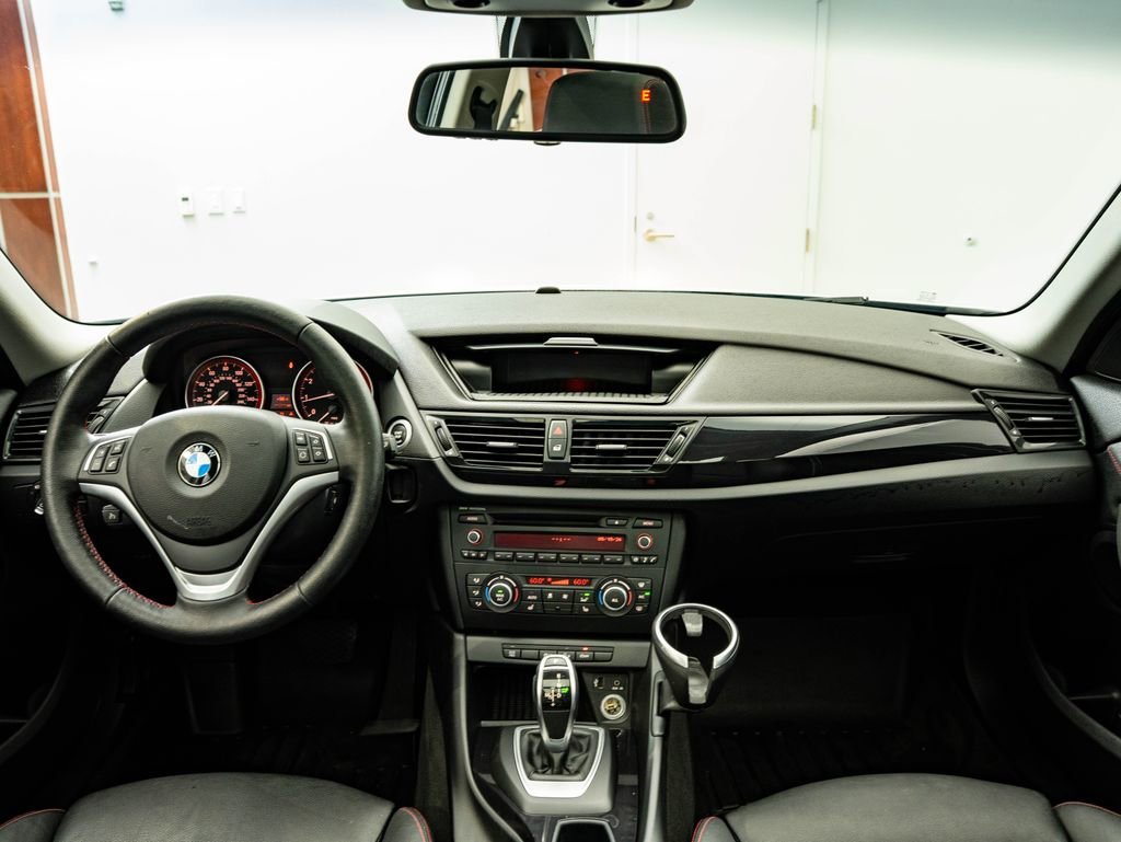 Used 2014 Alpine White BMW xDrive28i image 4