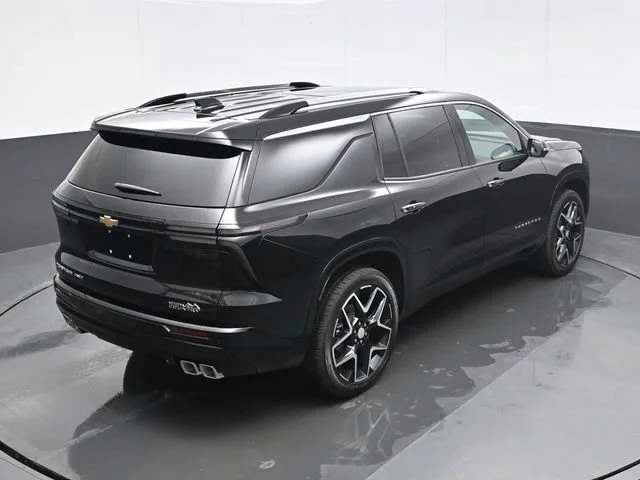 New 2026 Mosaic Black Metallic Chevrolet High Country image 17