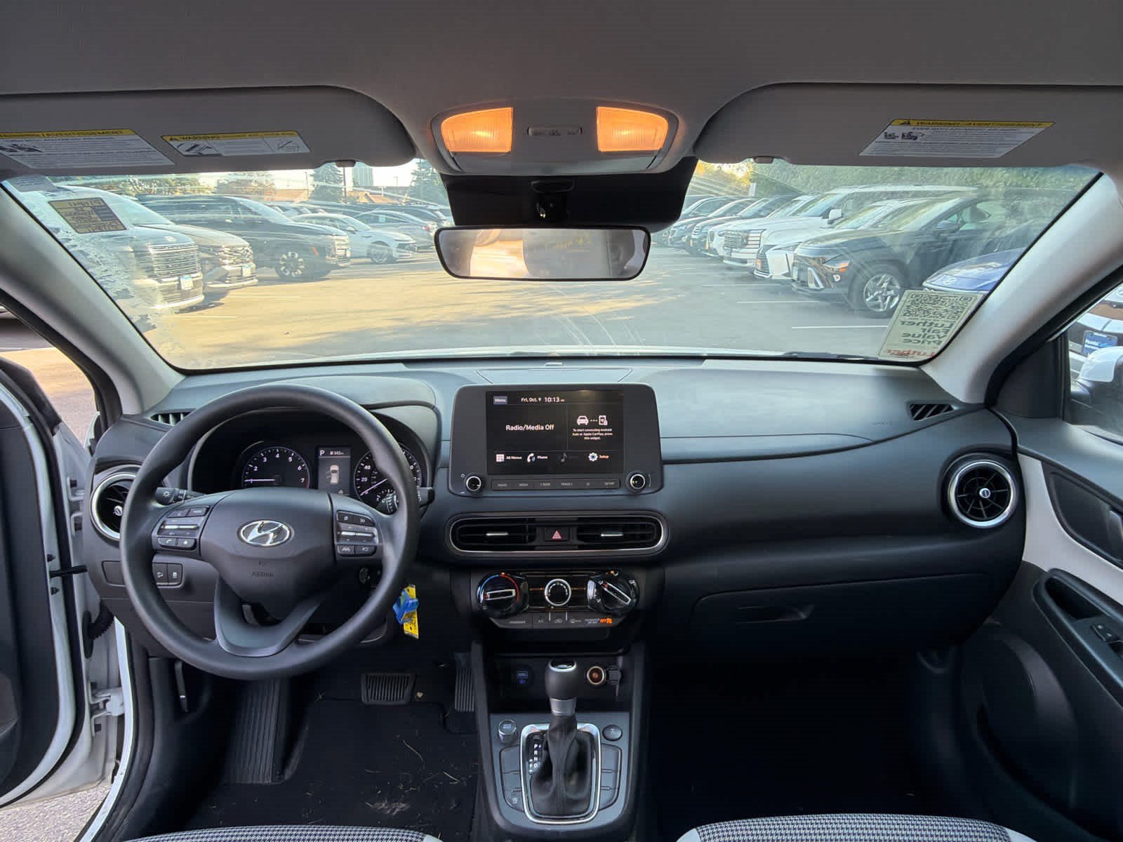 2023 Hyundai Kona SE - Photo 7