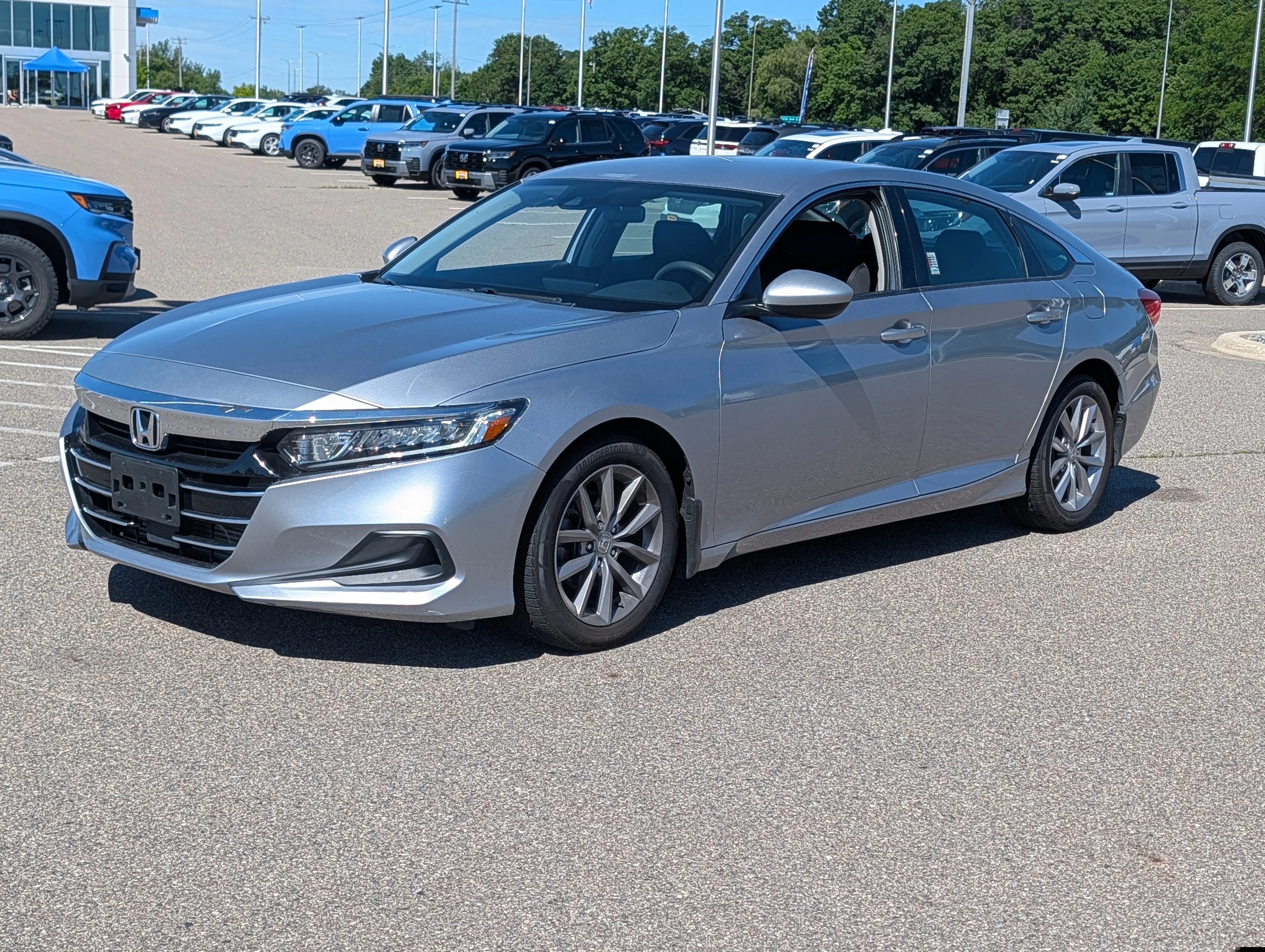 Used 2022 Honda Accord LX with VIN 1HGCV1F18NA018673 for sale in Waite Park, Minnesota