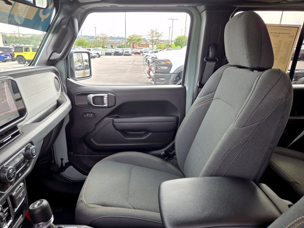 Used 2024 Gray Jeep Sport S 4xe image 24