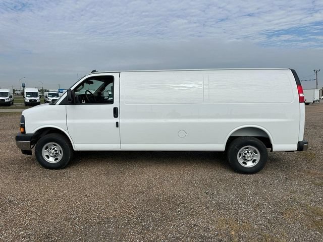 2025 Chevrolet Express Cargo Work Van - Photo 2