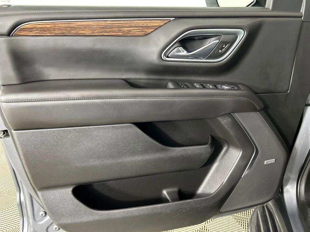Used 2021 Gray Chevrolet High Country image 11