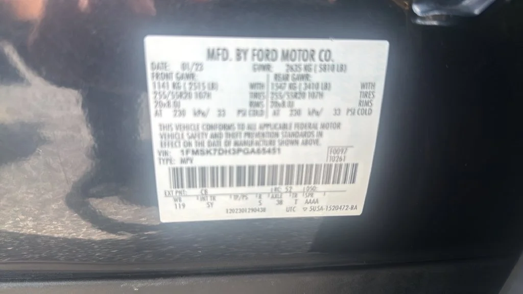 Used 2023 Blue Ford XLT image 25