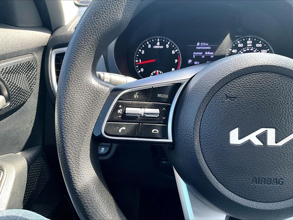 Used 2023 Blue Kia LX image 19