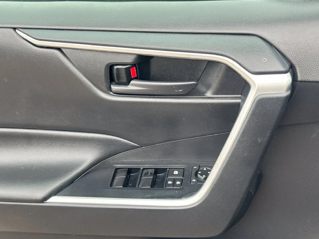 Used 2021 Gray Toyota LE image 32