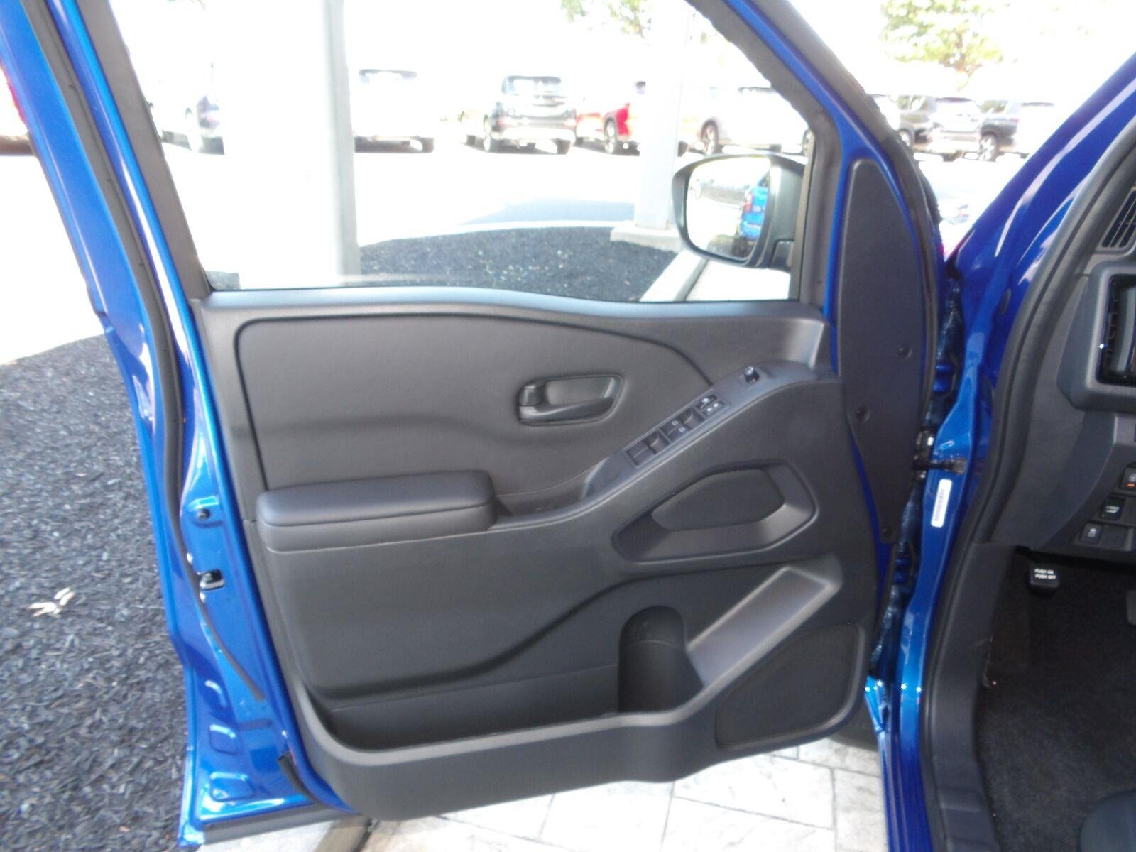 New 2027 Bluestone Pearl Nissan SV image 19