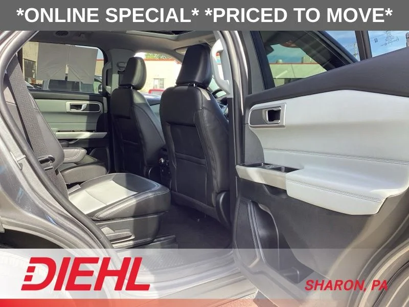 Used 2022 Gray Ford XLT image 12