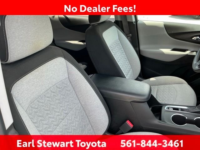 Used 2022 Gray Chevrolet LT image 35