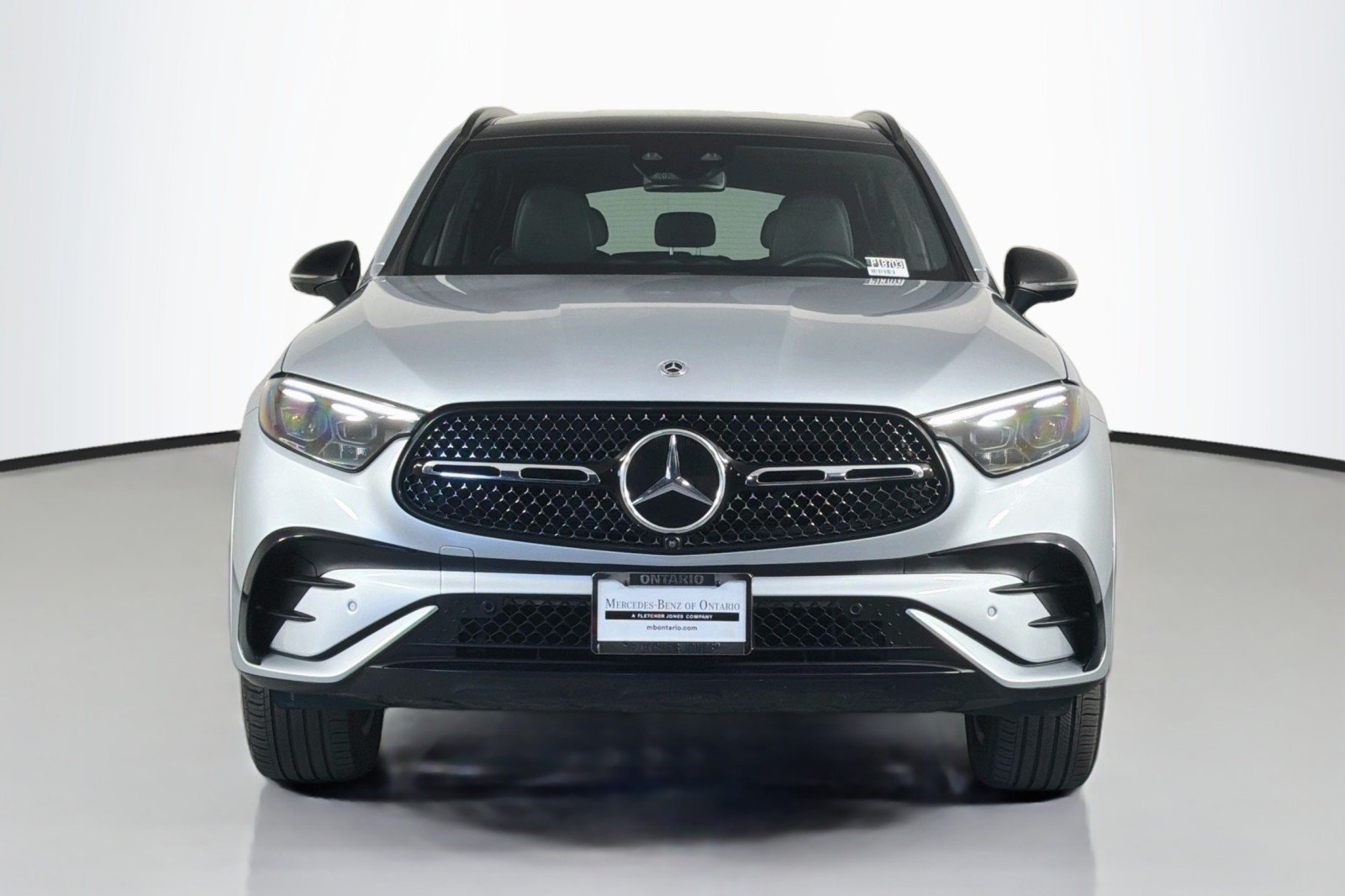 Used 2023 Cirrus Silver Metallic Mercedes-Benz 300 image 3