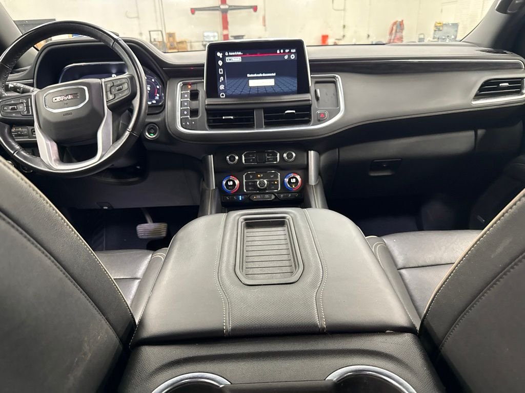 Used 2022 Black GMC SLT image 19