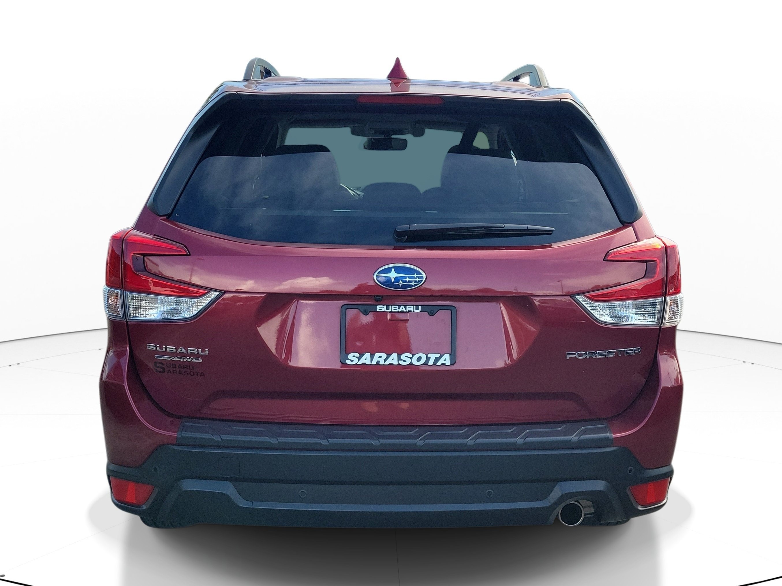 Used 2020 Crimson Red Pearl Subaru Limited image 4