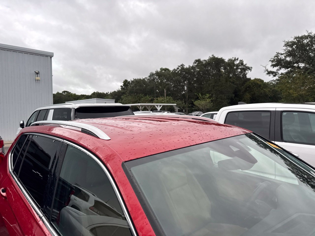 Used 2022  Volkswagen 2.0T SE image 5