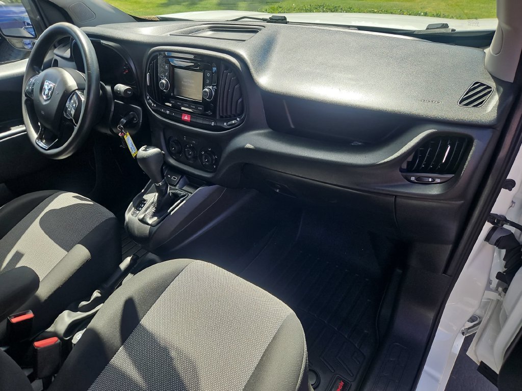 Used 2021 Bright White Ram Tradesman image 29