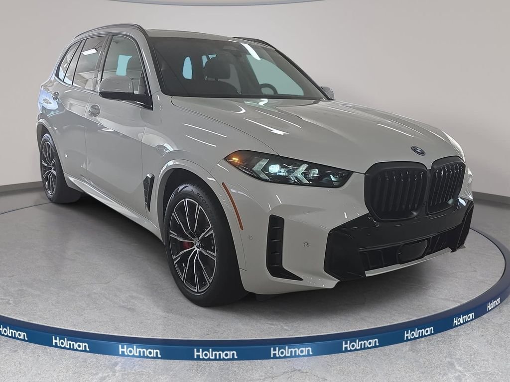 New 2026 Mineral White Metallic BMW xDrive50e image 3