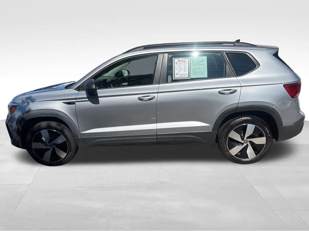 Used 2024  Volkswagen 1.5T S image 7